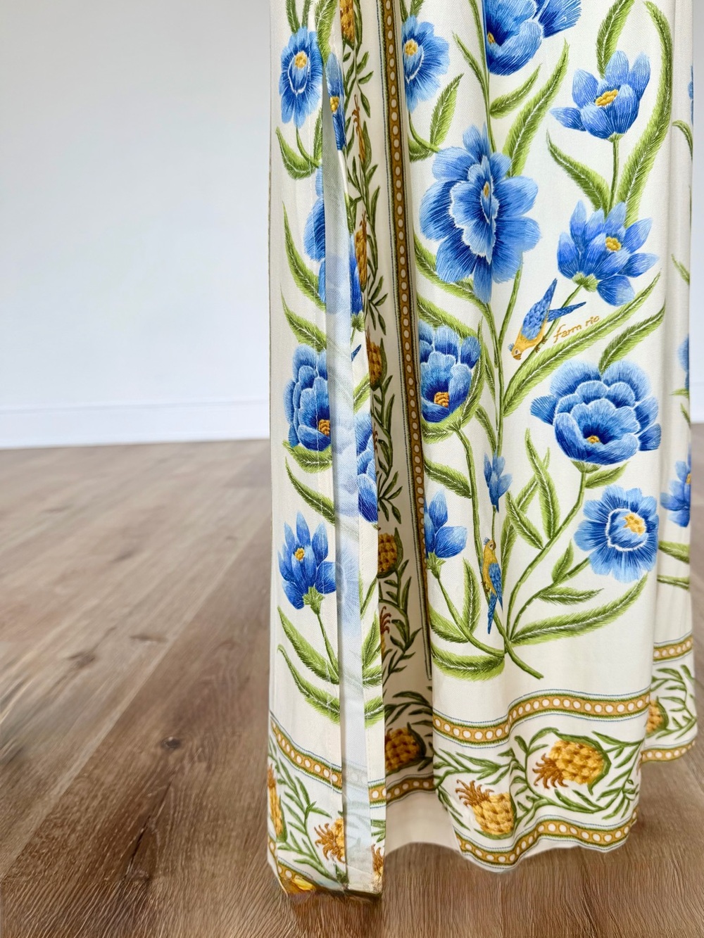 FARM Rio Pineapple Floral Maxi Dress Blue White Lace Trim Belted NWT - Picture 6 of 11